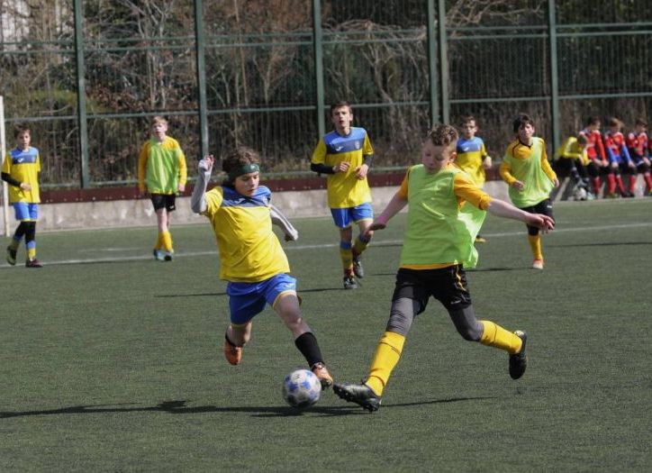 Tényleg veszélyesek a műfüves focipályák?