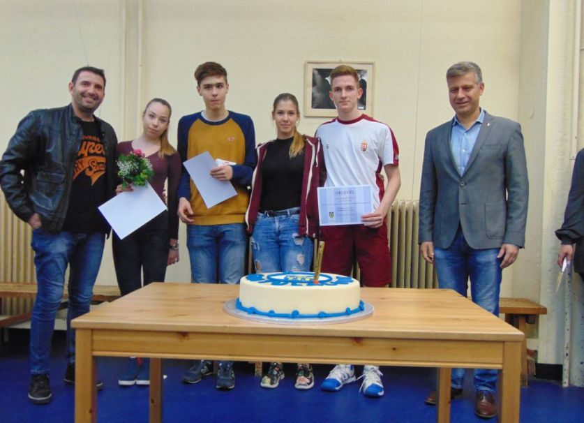 Vívóink köszöntése