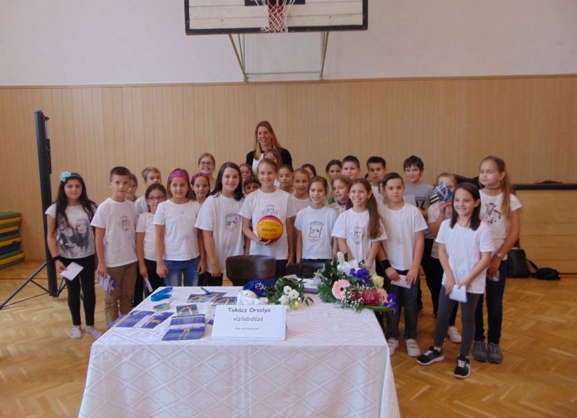 Világbajnokunk a katedrán