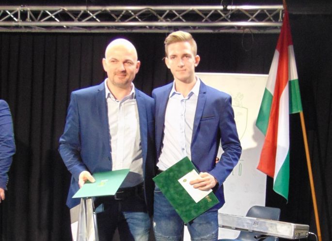 Sportolóinkat díjazták