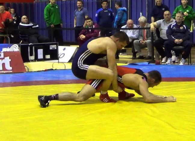 Maci győzelemmel kezdett