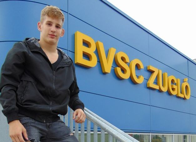 Istók idősebb és erősebb lett