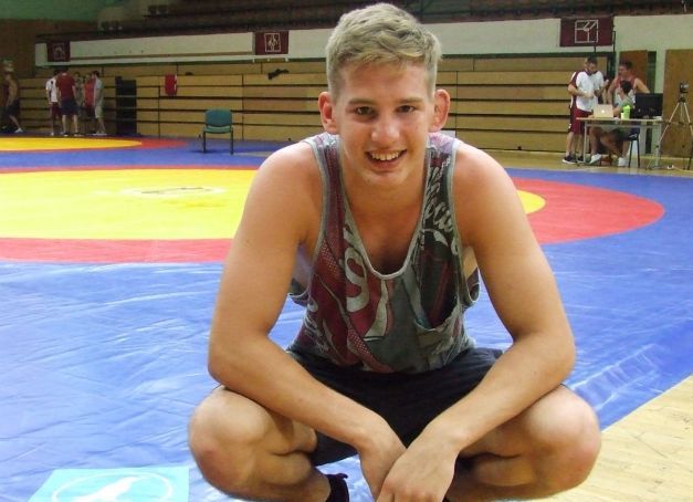 Egy lépésre az éremtől