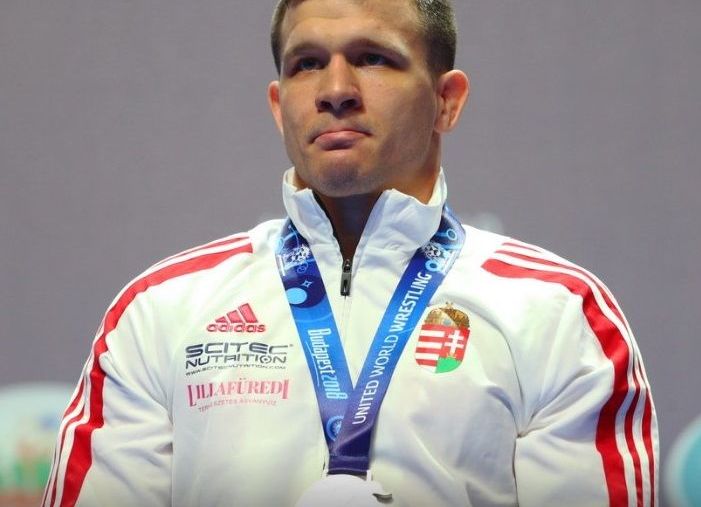 Maci ezüstös vébédöntője