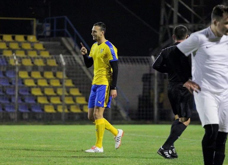 Született futballista