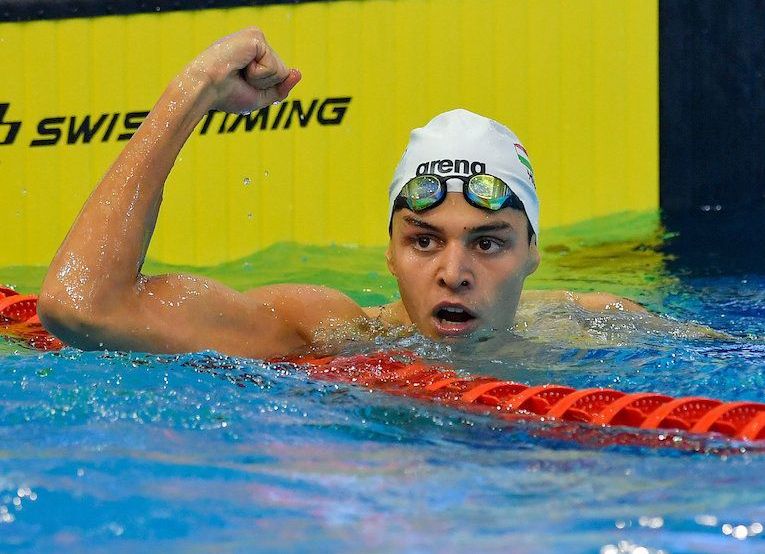 Dél-Koreában 48 másodpercen belül úszna