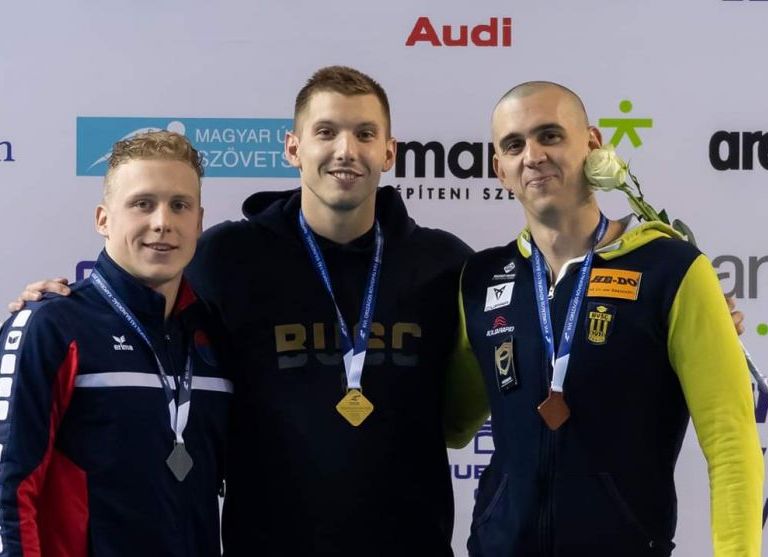 Váltóban és egyéniben is aranyak