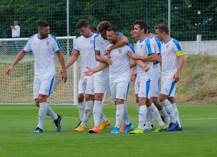 Három távozó labdarúgóinknál