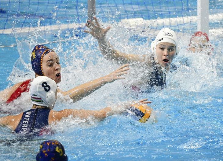 Nagyot küzdöttek a lányok, de a spanyolok nyertek