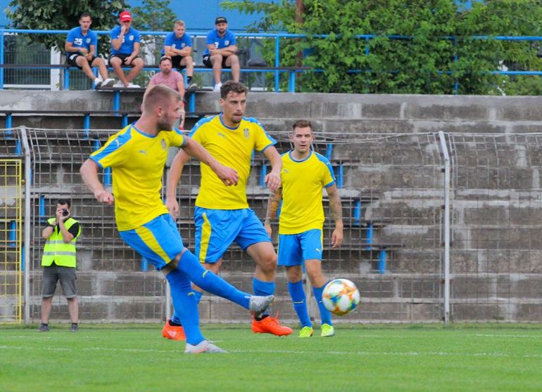 Füzesgyarmatra látogatnak labdarúgóink