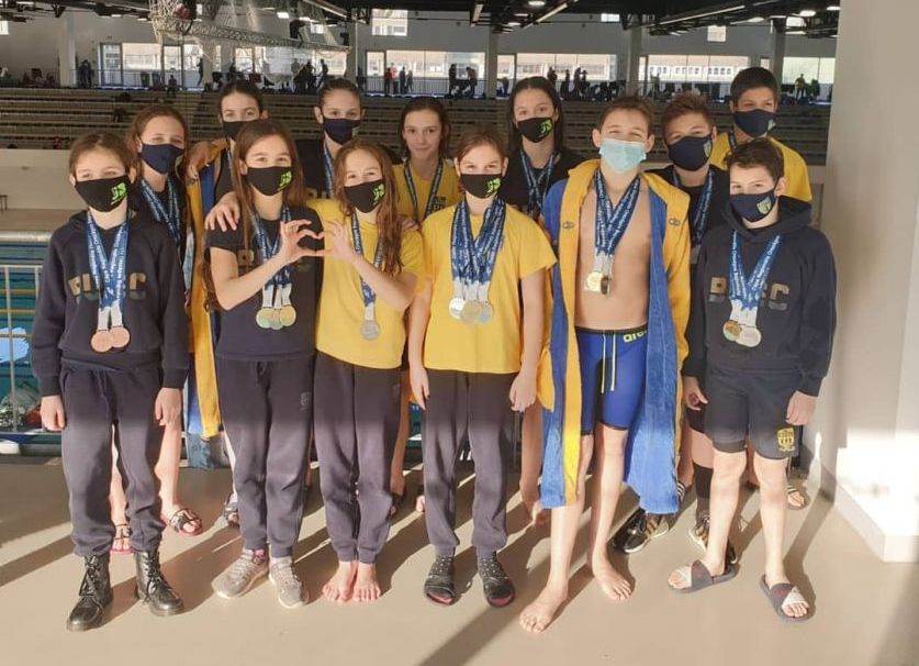 Éremeső a Regionális Úszó Bajnokságon