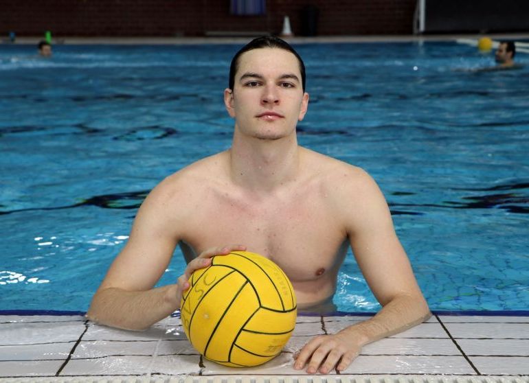 A jég helyett a vizet választotta tehetségünk