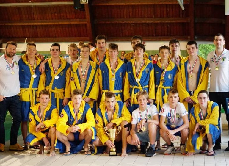 Arany-, ezüst- és bronzérem