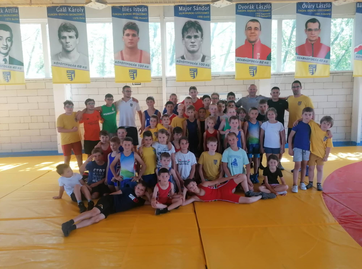 Major Sándor: Rajtuk múlik, hogy végig mennek-e az úton