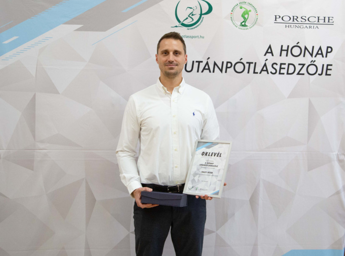 Szakosztályvezetőnk kapta decemberben „A hónap utánpótlásedzője” címet