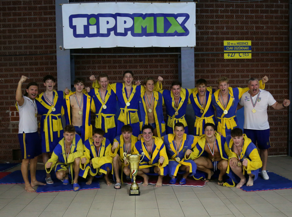 Két korosztályban is érem a nyári kupákon
