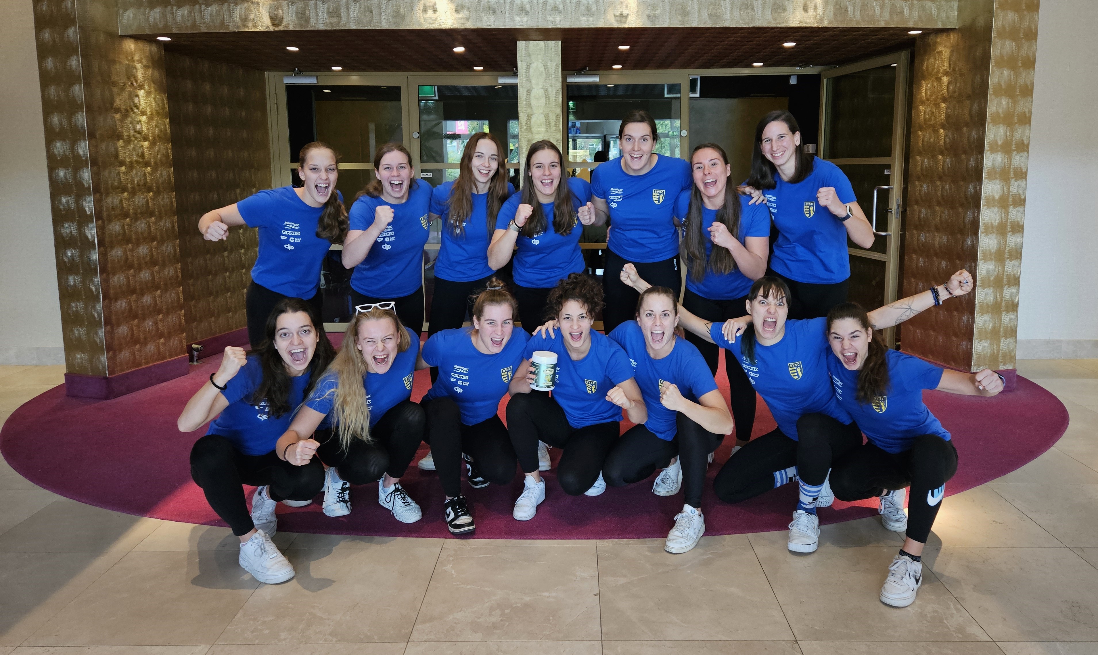 Bajnokok Ligája-főtáblán a lányaink!