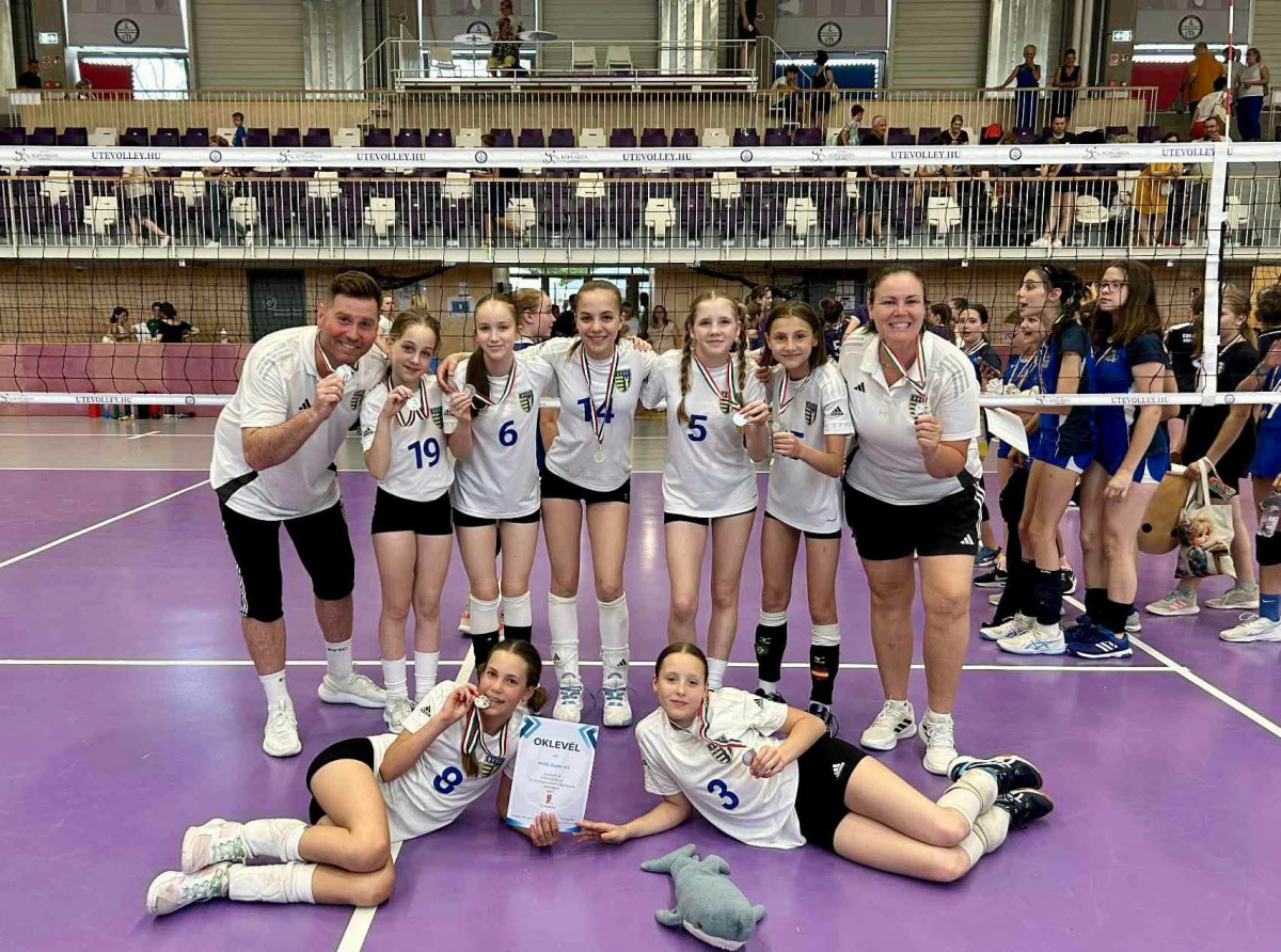 Arannyal felérő ezüst U12-es röplabdázóinktól