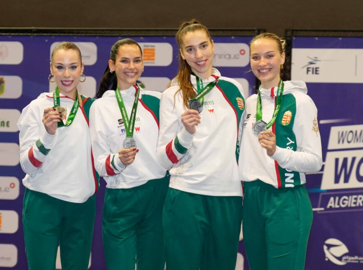 Ezüstérem csapatban a világkupa-szezonnyitón