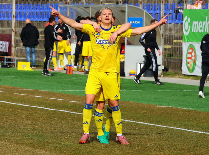 Dénes duplázott, Farkas megint lecsapott, megvan az első hazai győzelem