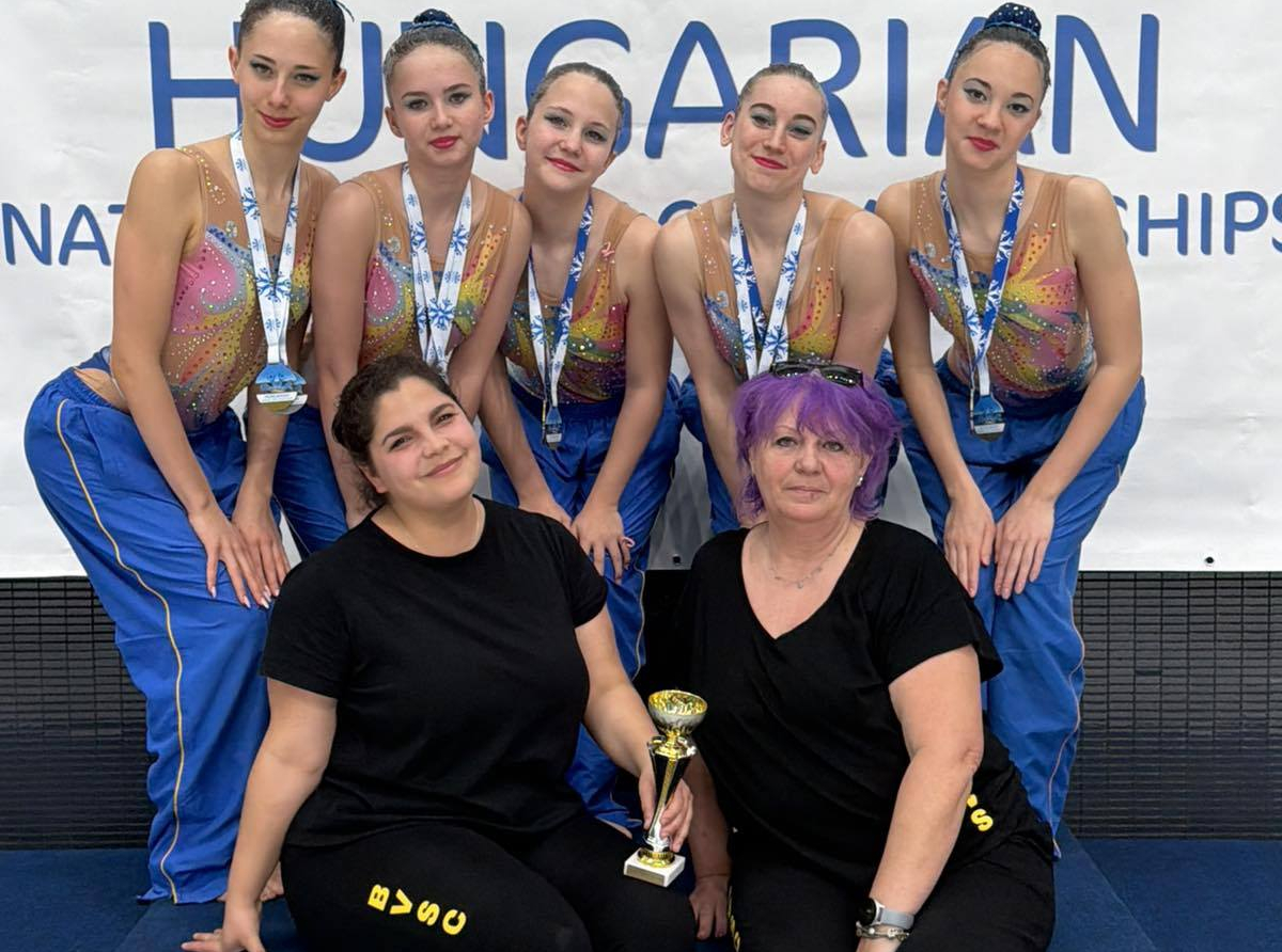 "Megfogyva bár, de törve nem" - eredményes Országos Bajnokságon vannak túl szinkronúszóink